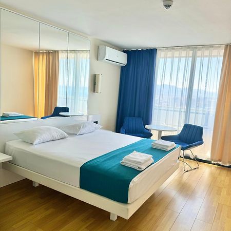 Lux Apartaments 바투미 외부 사진